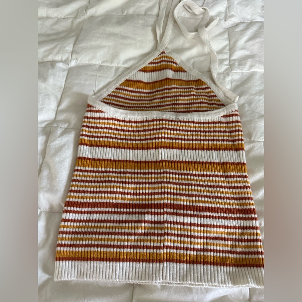 Small Halter Top - Picture 4 of 4
